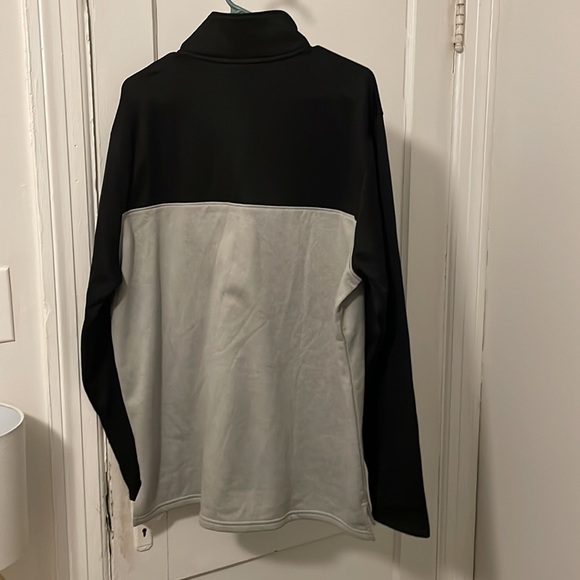 University of Georgia Champion Quarter Zip. - Picture 2 of 2